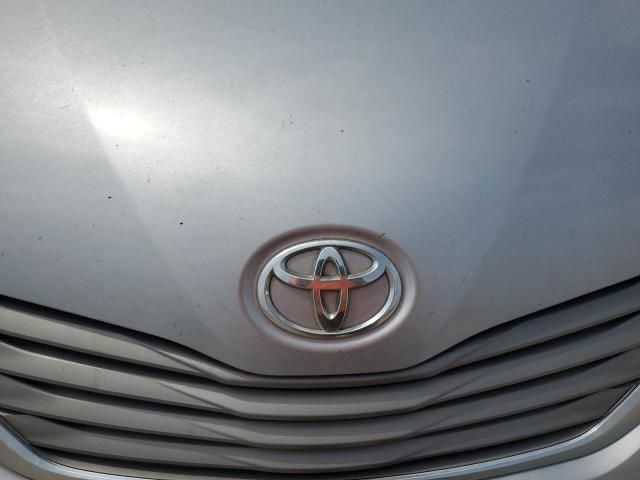 2012 Toyota Sienna XLE