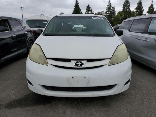 2006 Toyota Sienna CE