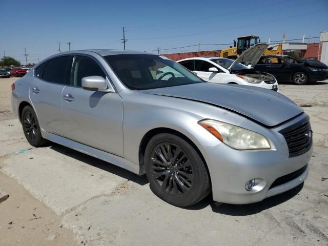 2012 Infiniti M56