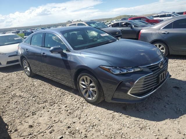 2022 Toyota Avalon XLE