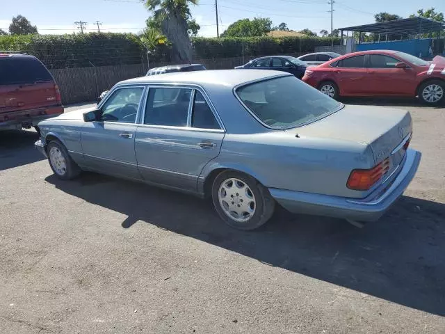 1988 Mercedes-Benz 560 SEL