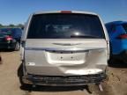 2014 Chrysler Town & Country Touring L