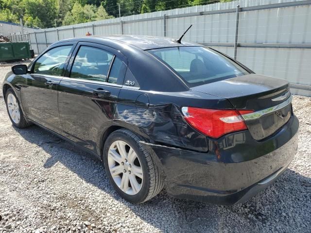 2012 Chrysler 200 LX