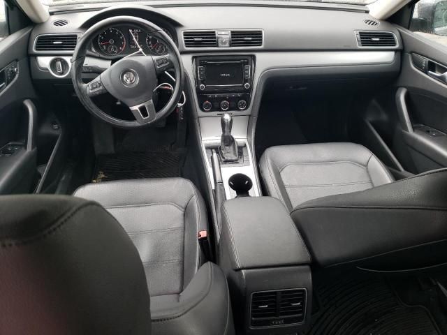 2013 Volkswagen Passat SE