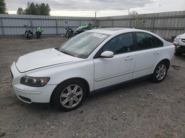 2004 Volvo S40 T5