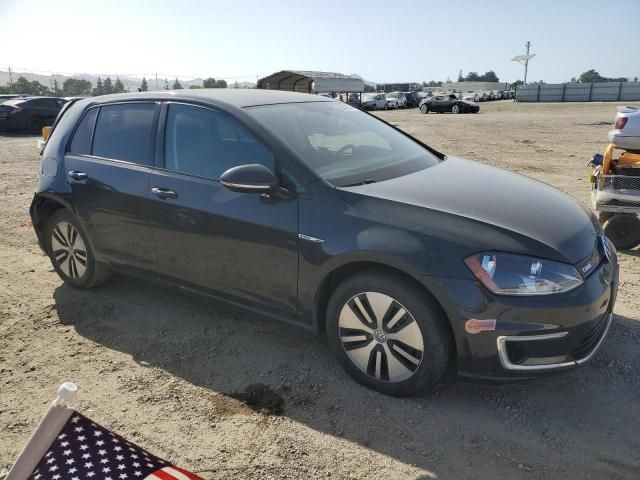 2016 Volkswagen E-GOLF SE