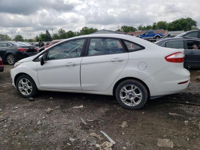 2015 Ford Fiesta SE