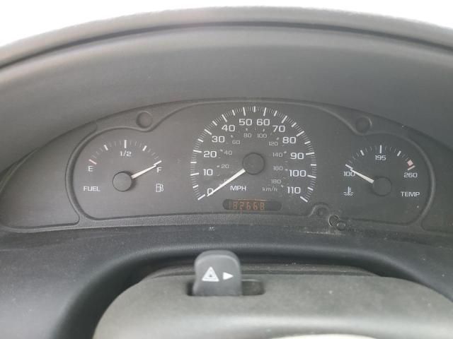 2001 Chevrolet Cavalier Base