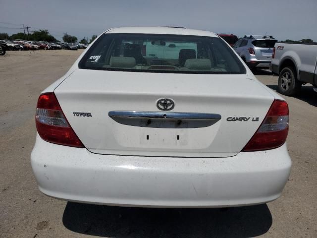 2004 Toyota Camry LE