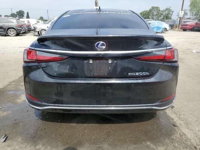 2022 Lexus ES 300H Base