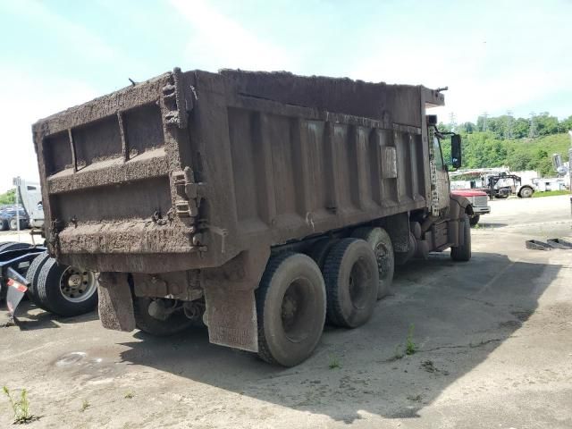 2019 Volvo VHD