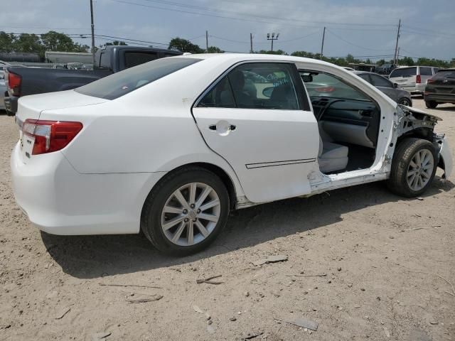 2014 Toyota Camry Hybrid