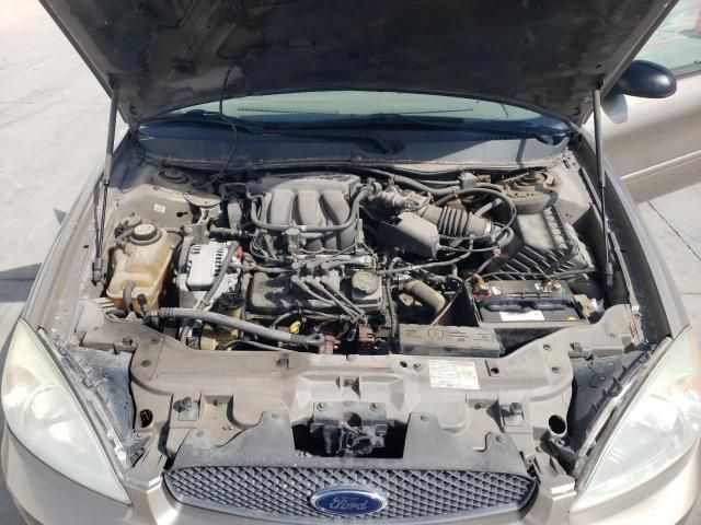 2006 Ford Taurus SE