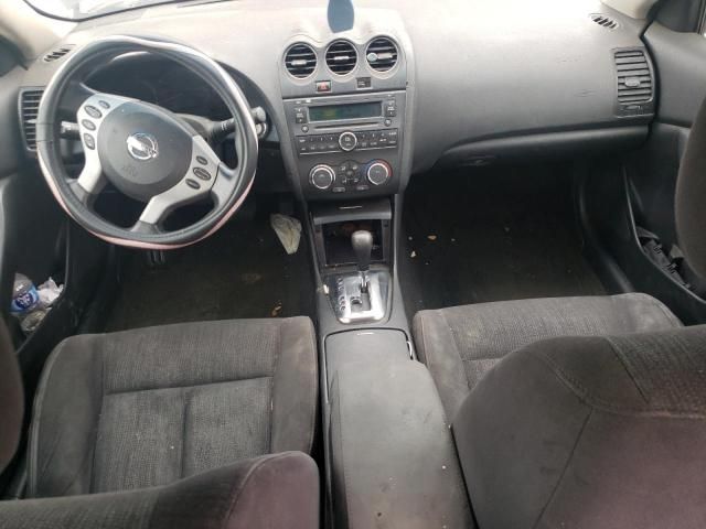 2011 Nissan Altima Base