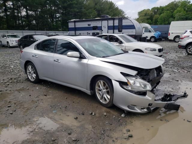 2010 Nissan Maxima S