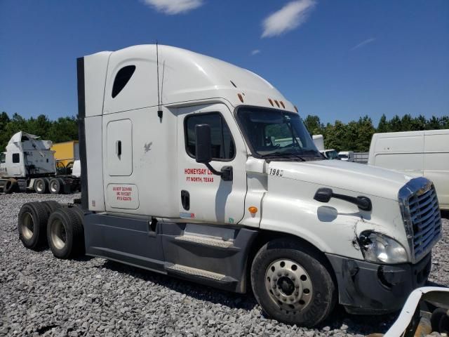 2013 Freightliner Cascadia 125