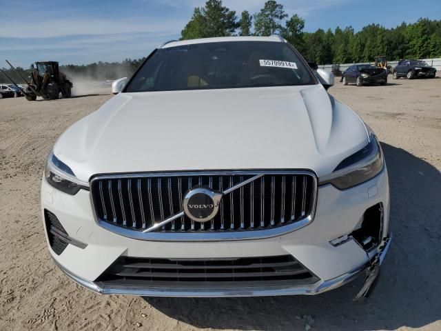 2022 Volvo XC60 B5 Inscription