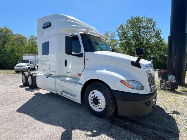 2018 International LT625