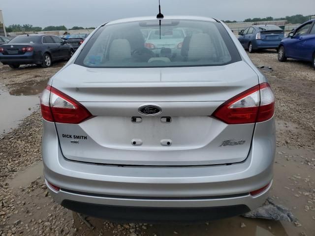 2014 Ford Fiesta SE