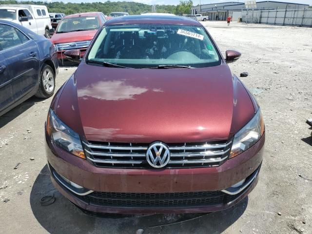 2012 Volkswagen Passat SE