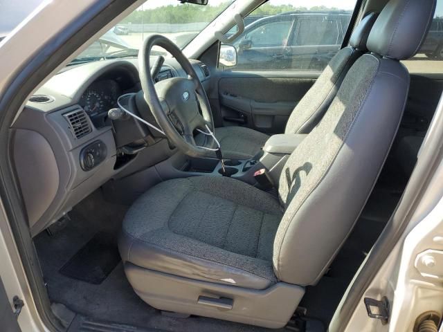 2004 Ford Explorer XLS