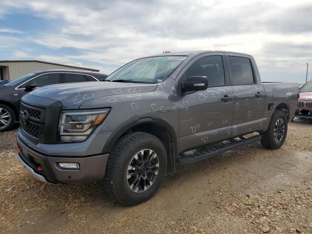 2023 Nissan Titan SV