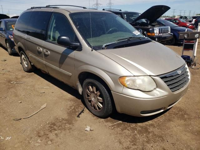 2006 Chrysler Town & Country Touring