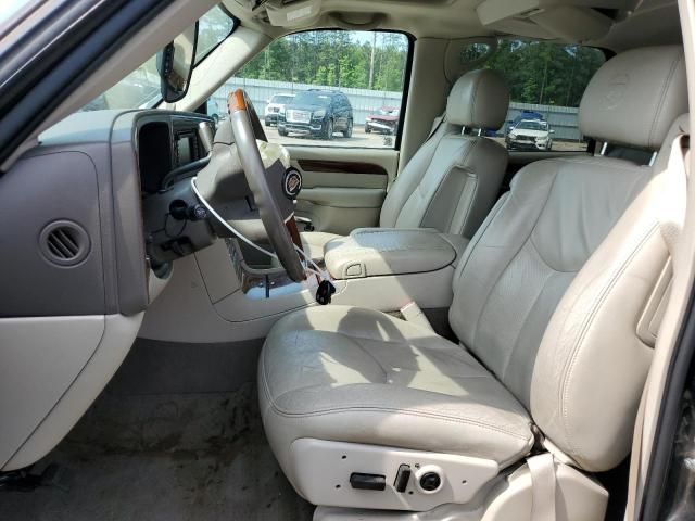 2004 Cadillac Escalade ESV