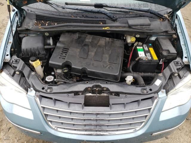 2008 Chrysler Town & Country Limited