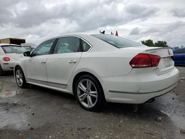 2013 Volkswagen Passat SEL