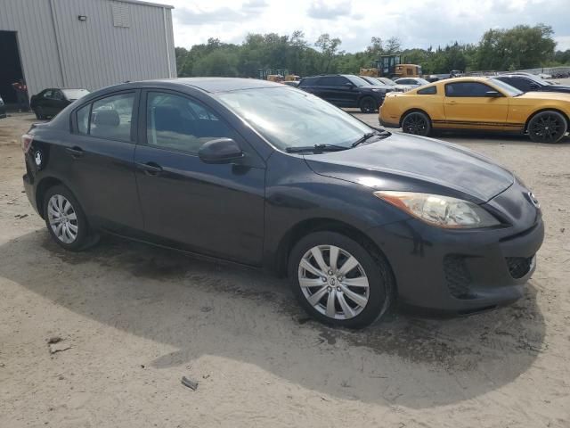 2013 Mazda 3 I