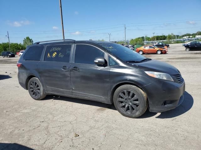 2015 Toyota Sienna XLE