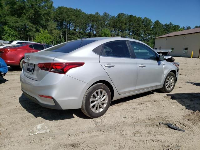 2022 Hyundai Accent SE