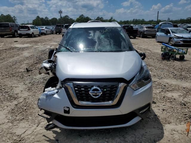 2019 Nissan Kicks S