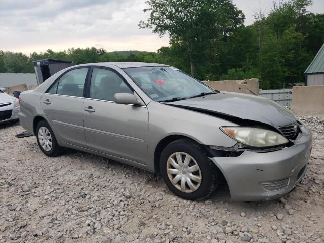 2005 Toyota Camry LE