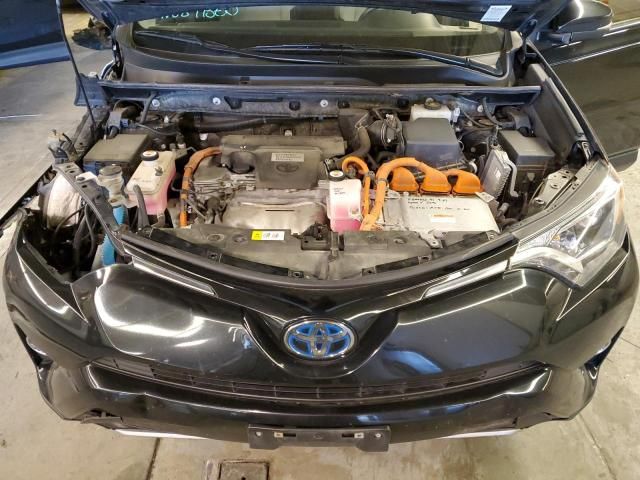 2017 Toyota Rav4 HV LE