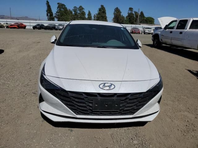 2022 Hyundai Elantra SEL