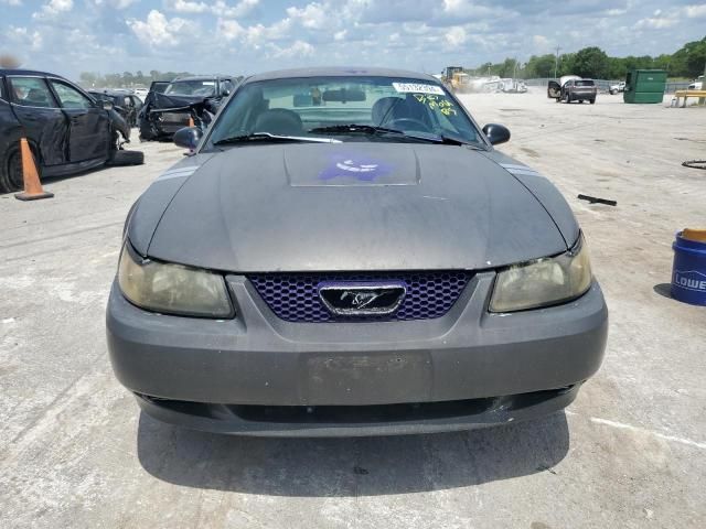 2003 Ford Mustang