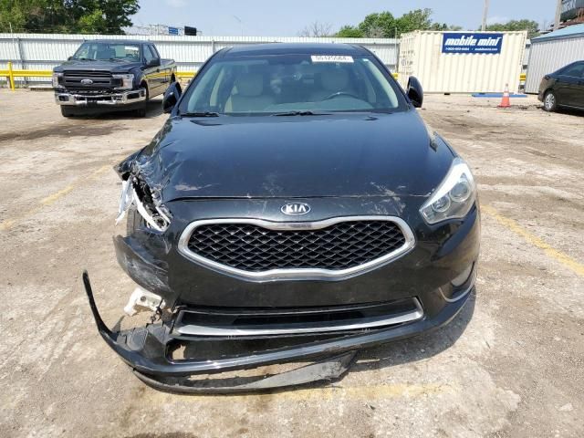 2014 KIA Cadenza Premium