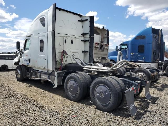 2022 Freightliner Cascadia 126