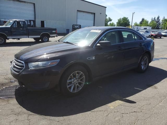 2013 Ford Taurus SE