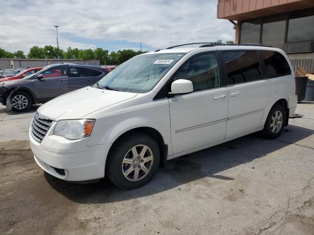 2009 Chrysler Town & Country Touring