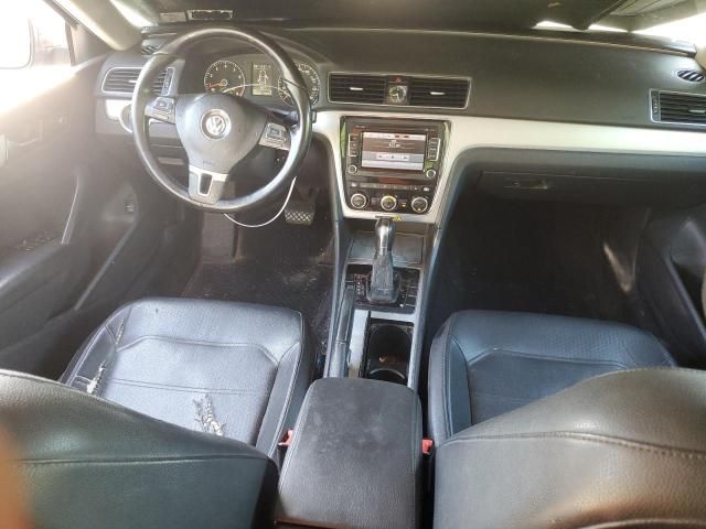 2012 Volkswagen Passat SE