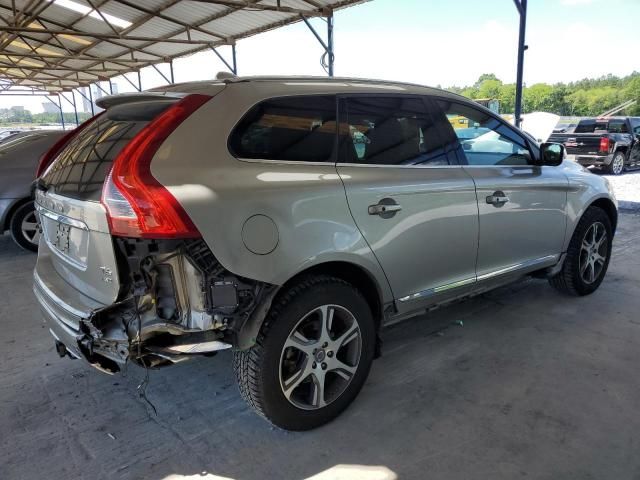 2015 Volvo XC60 T6 Premier