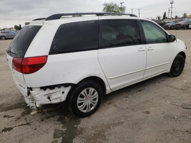 2005 Toyota Sienna CE