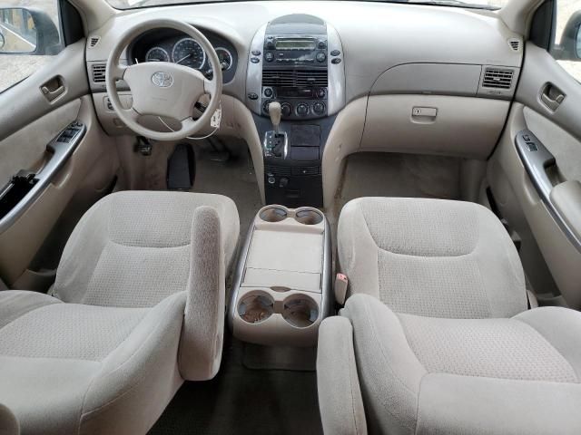 2006 Toyota Sienna CE