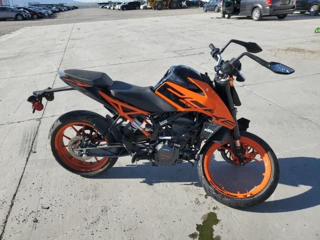 2020 KTM 200 Duke