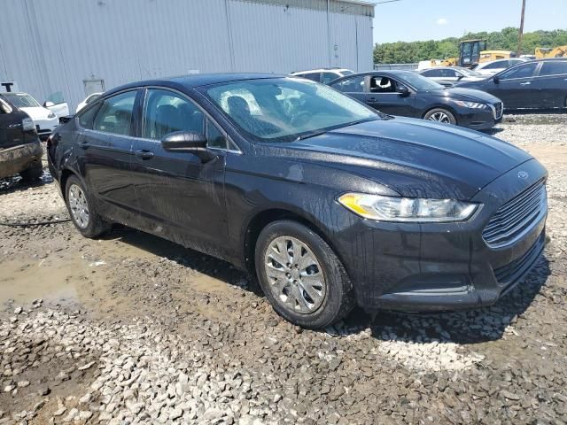 2013 Ford Fusion S