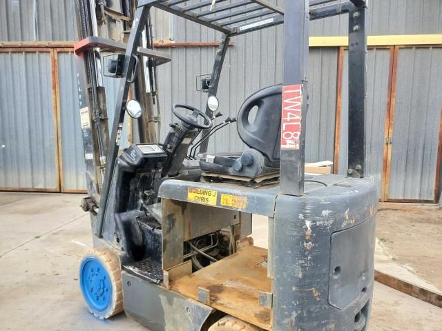 2010 Nissan Forklift