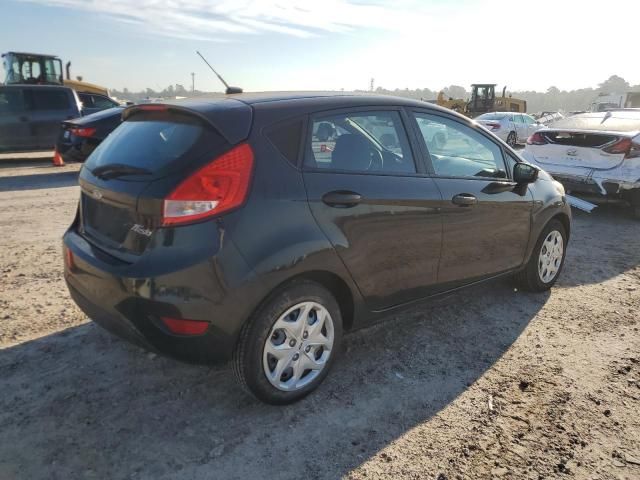 2013 Ford Fiesta SE